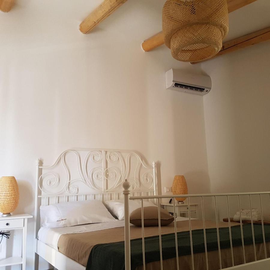 Tenuta Guarascio Cavallino di Lecce Exterior foto